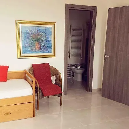 Domus Barone Semesterbostad