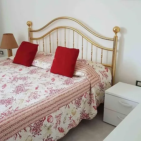 Domus Barone Holiday home